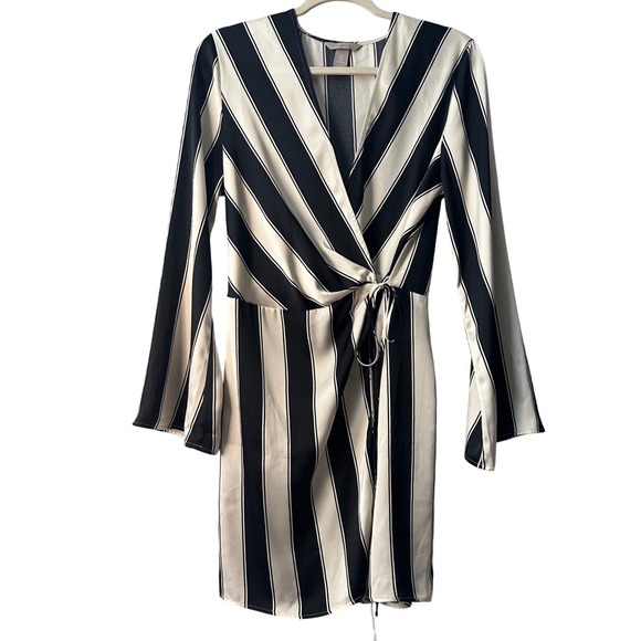 H&M Black and White Striped Long Sleeve‎ Wrap Career Dress Medium - Picture 1 of 6